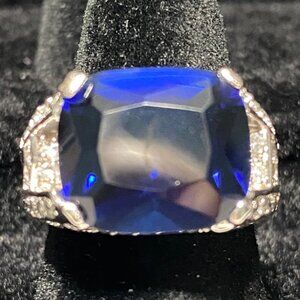 Ring Size 6 Blue Faceted CZ Cubic Zirconia Sterling Silver Stamped 925 Vintage J